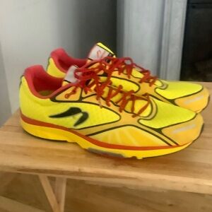 Newton Gravity III Yellow and Red Men's Running Sneakers size 12.5